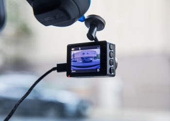 Top 3 Dash Cams for Ultimate Road Safety